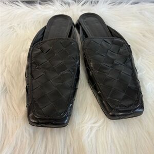 Elegant Black Woven Leather Sandals